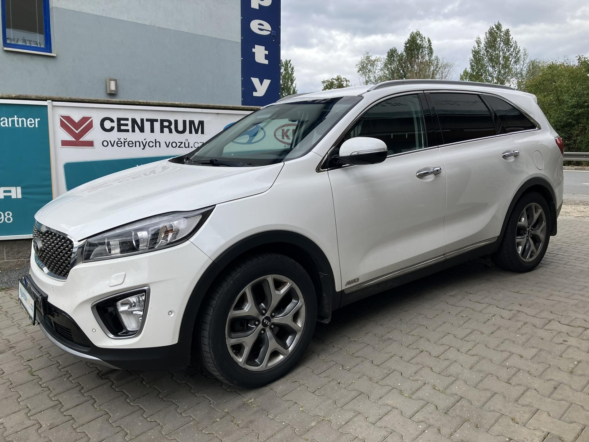 Kia Sorento, 2.2-PREMIUM-ZN-SERVIS-AUTOMAT - fotka 5
