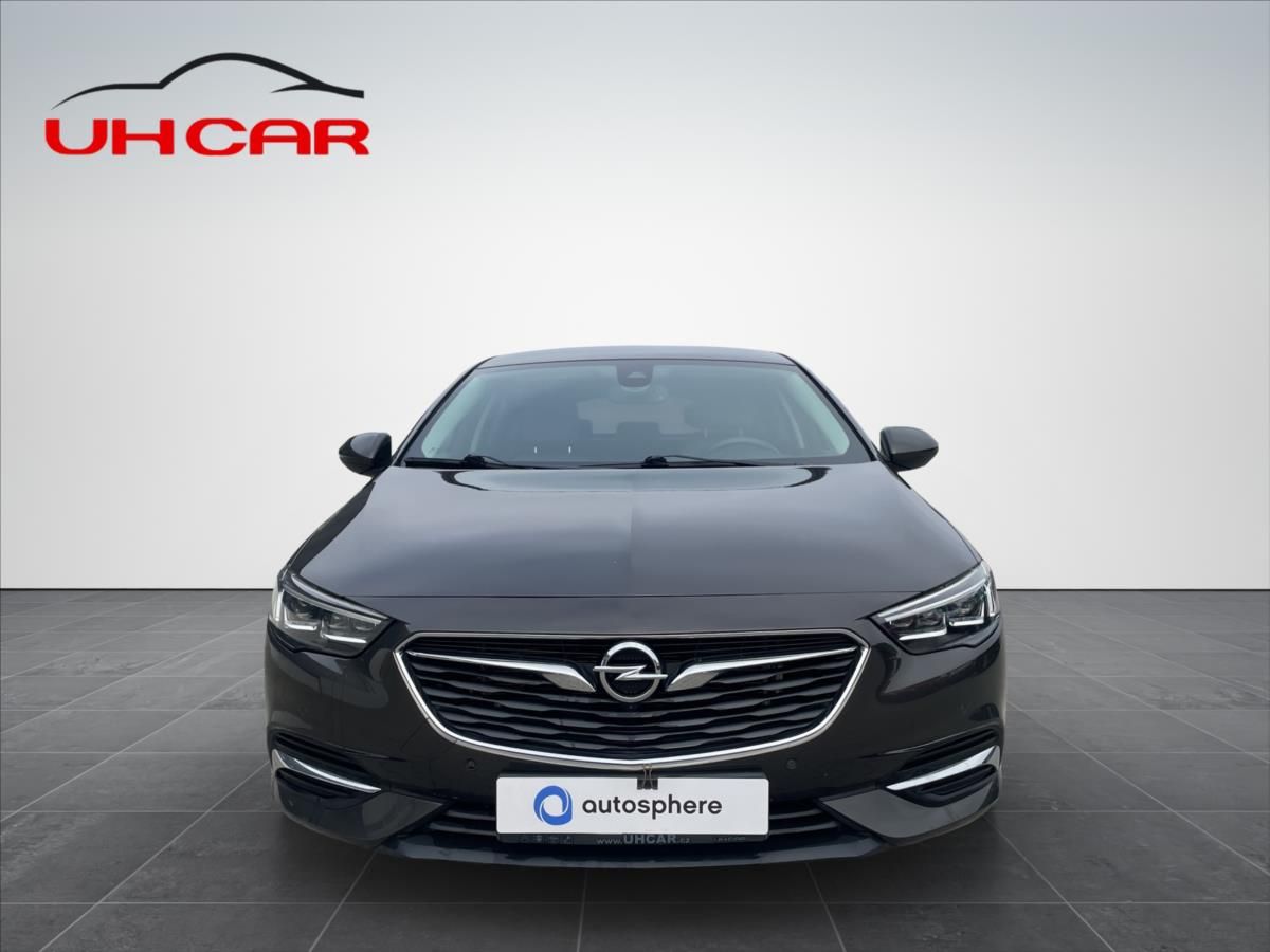 Opel Insignia, 2,0 Exclusive 4x4  AGR, AUTOMA - fotka 2