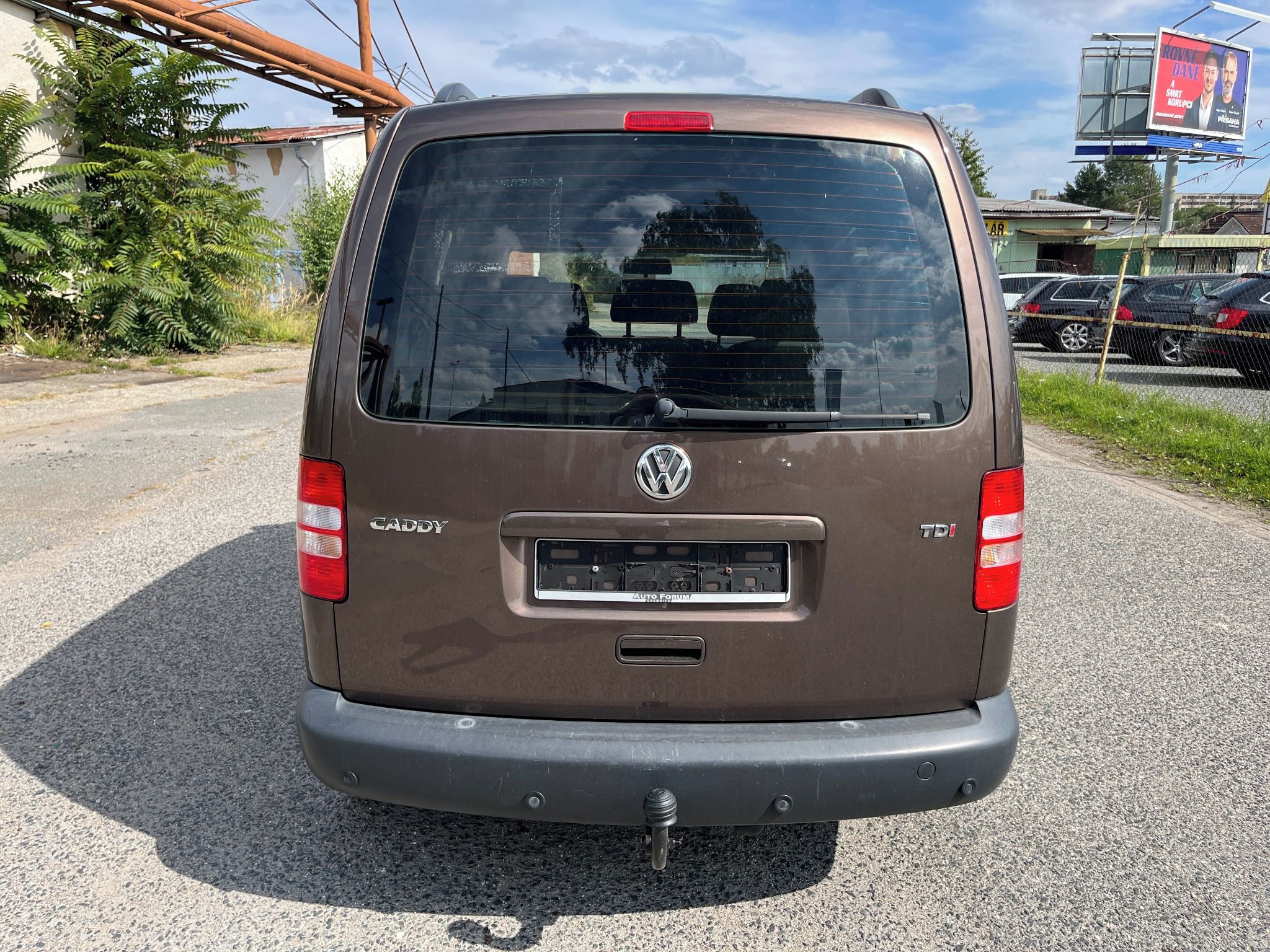 Volkswagen Caddy, 1.6tdi 75kw 7.míst závěs - fotka 4