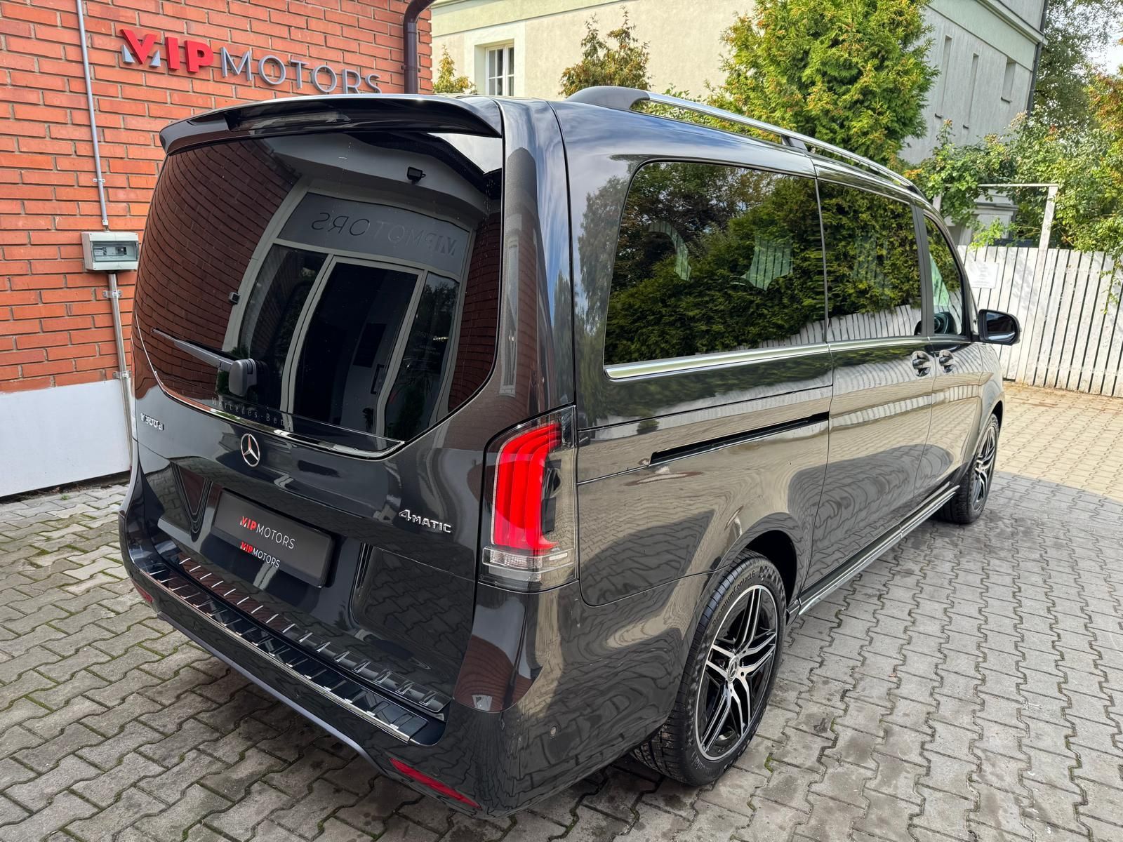 Mercedes-Benz Třídy V, V300D-4M-AMG-AVANTG-R19-ČR-NOV - fotka 5