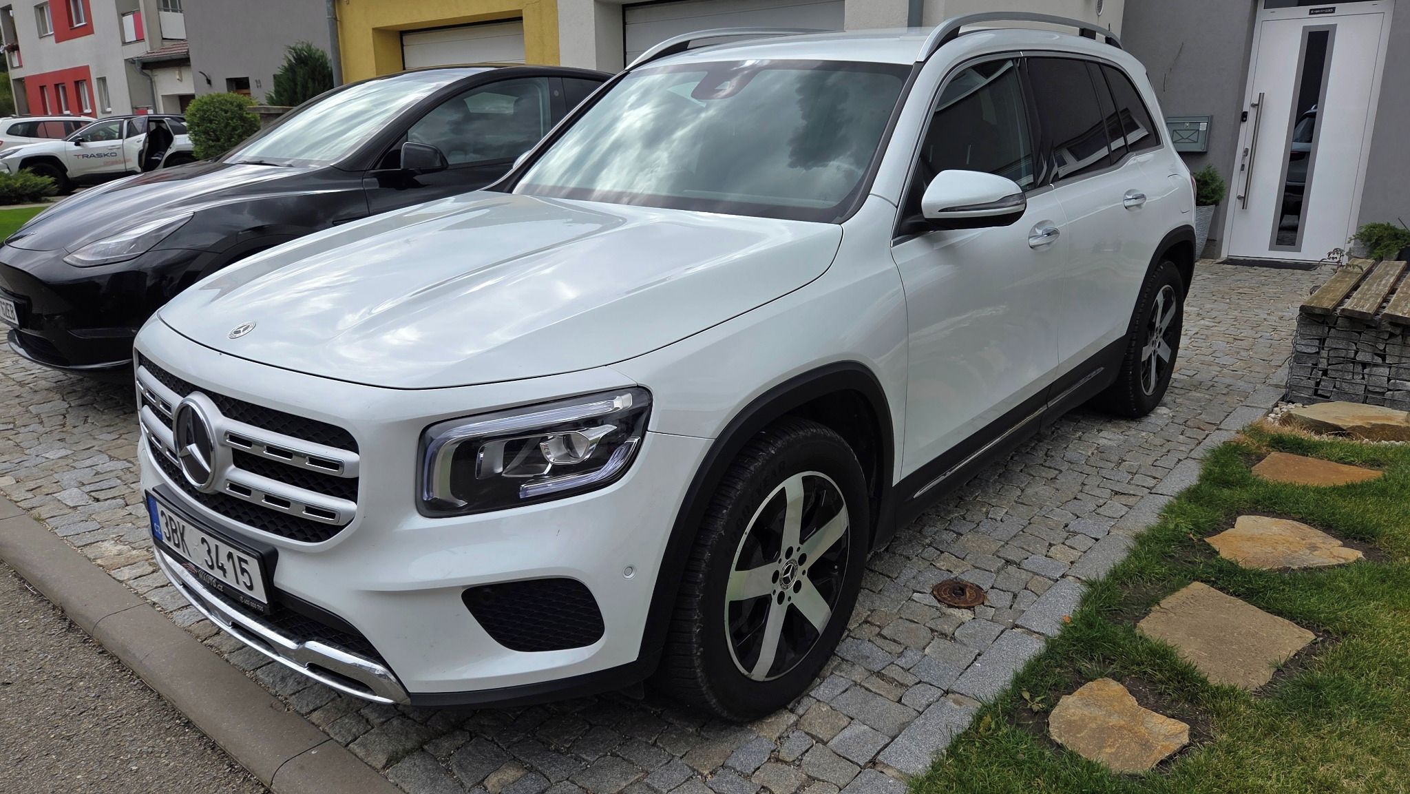 Mercedes-Benz GLB, 220d 140kW Progr. Line BURM. - fotka 2