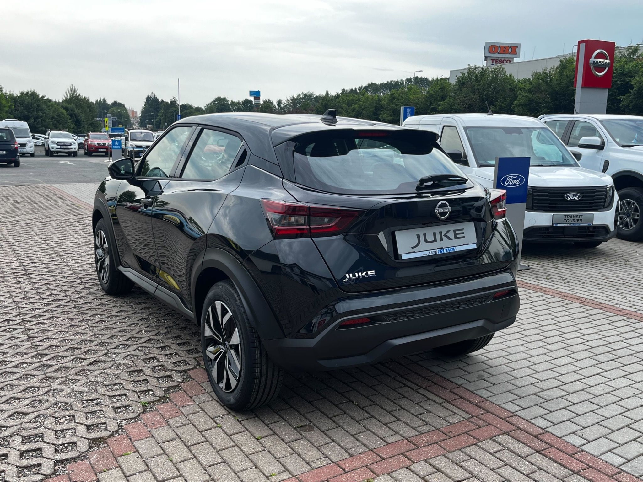 Nissan Juke, 1.0 DIG-T 84 kW 114 k Acenta - fotka 3