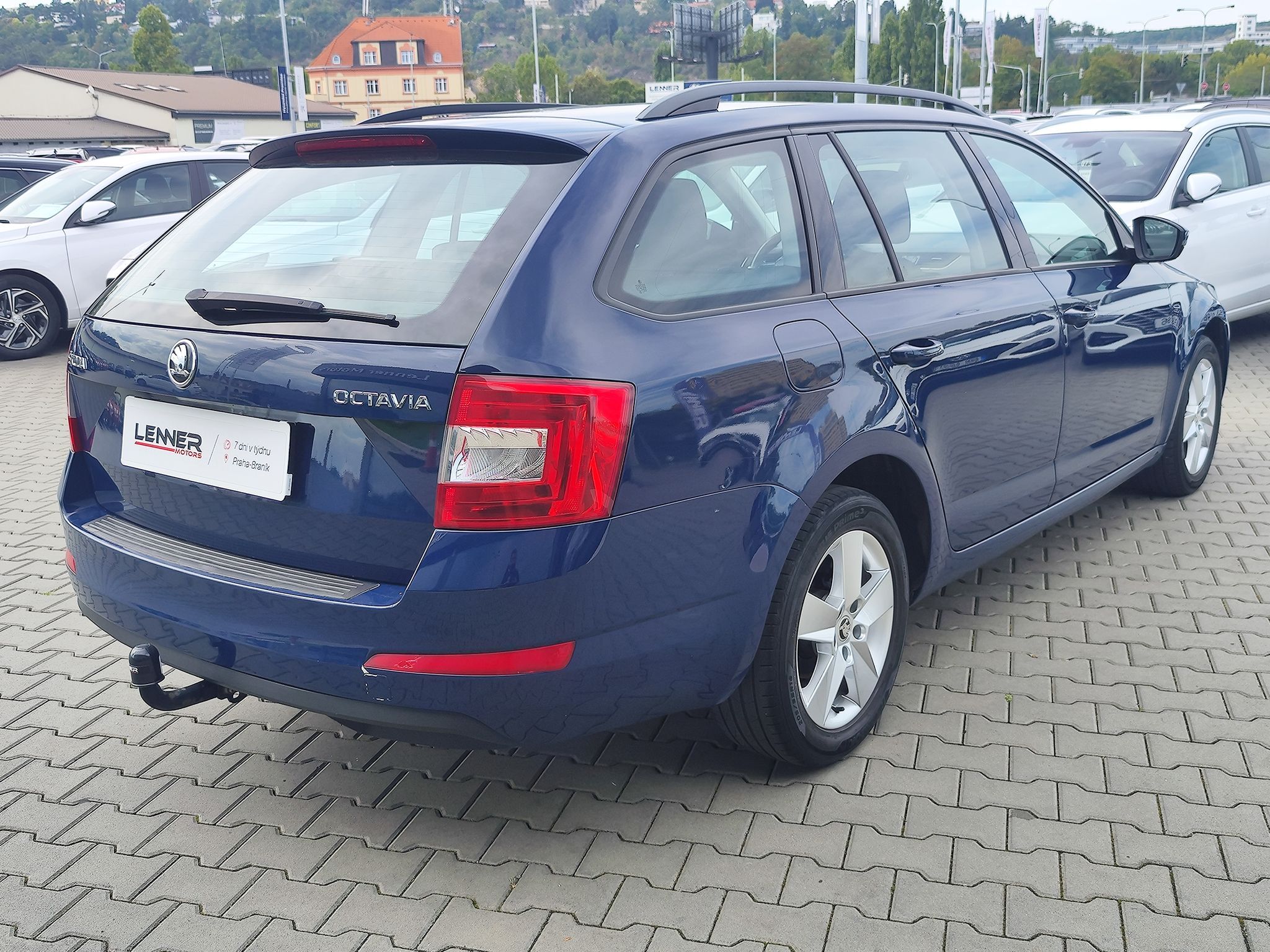 Škoda Octavia, 1.6 TDI/66kW Ambition - fotka 5