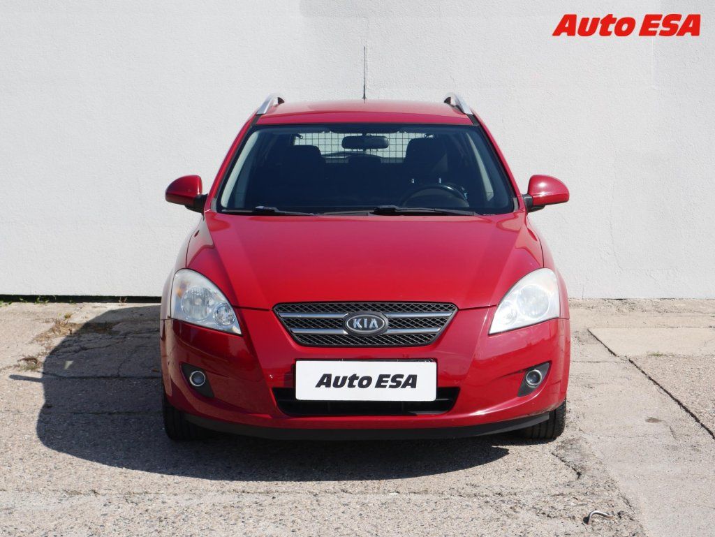 Kia Cee´d, 1.6 CRDi,ČR,AC - fotka 2