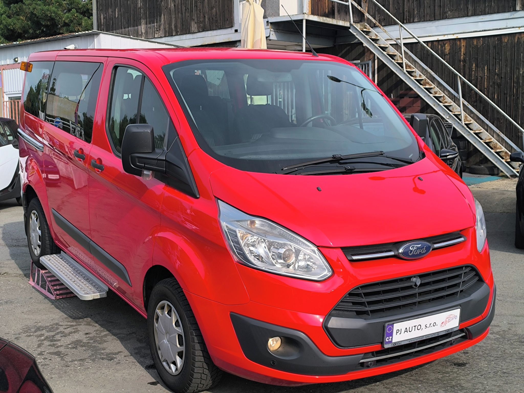 Ford Transit Custom, 2.0 TDCi 9míst,Temp,DualKlima - fotka 4