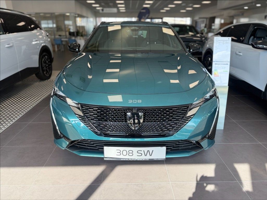 Peugeot 308, 1,2 Hybrid 136 e-DSC6  SW GT - fotka 6