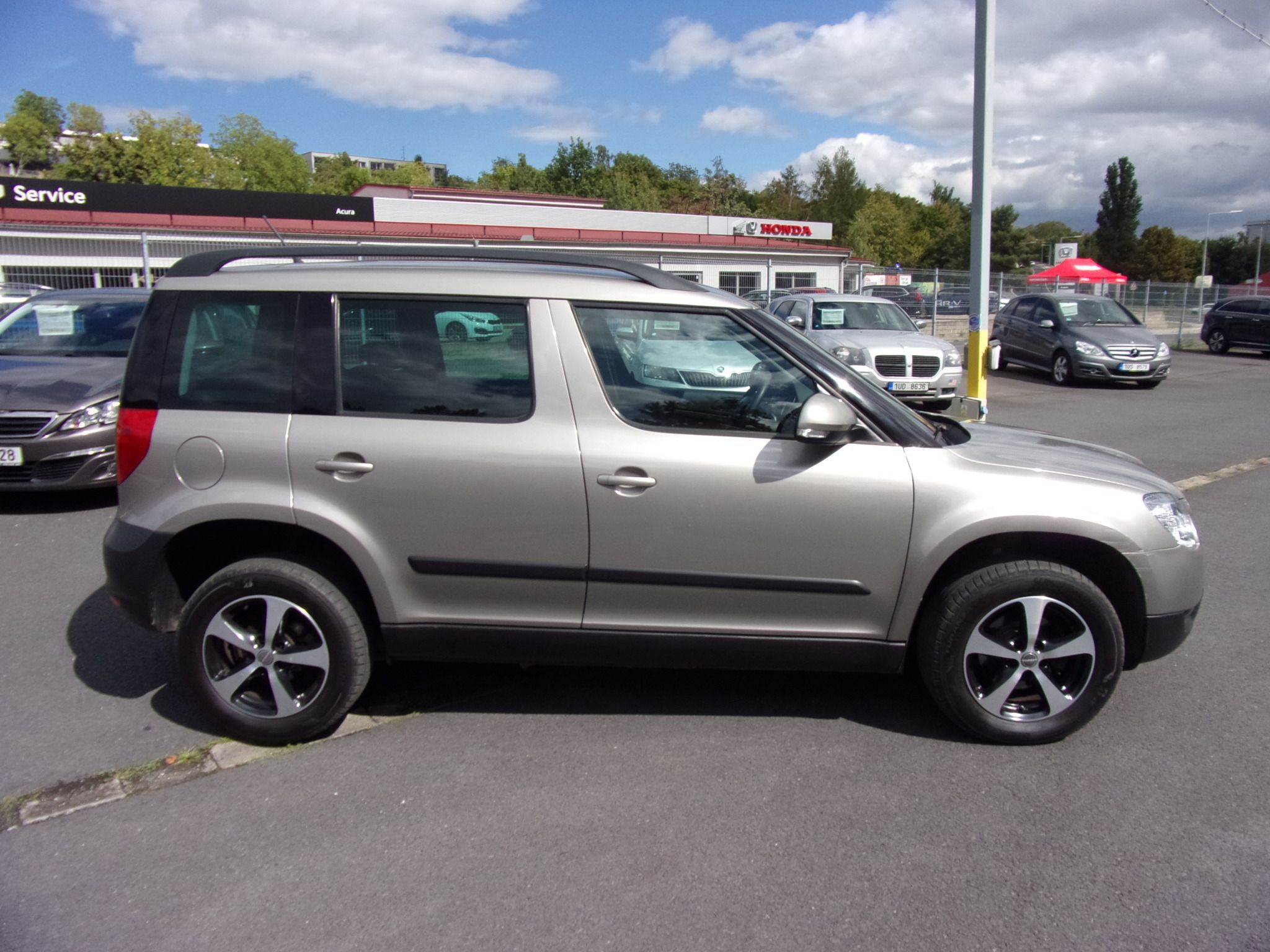 Škoda Yeti, 1,2 TSI Active 77kW - fotka 2