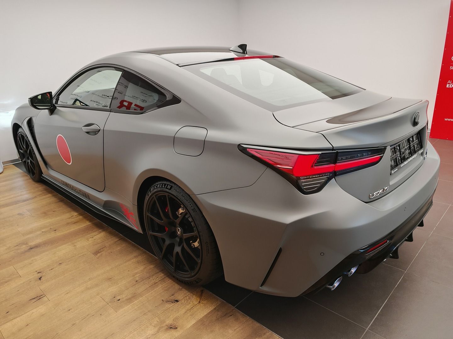 Lexus RC F, 5,0 Ultimate Edition 3/30 V8 - fotka 6