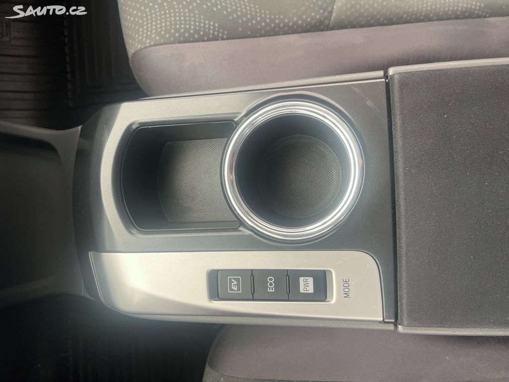 Toyota Prius, fotka 19