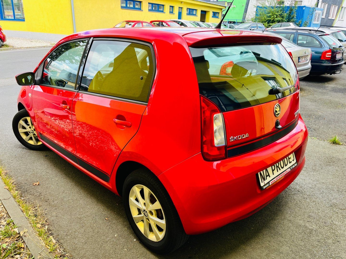 Škoda Citigo, 1.0 i BENZÍN NAJ JEN 77 TIS KM - fotka 4