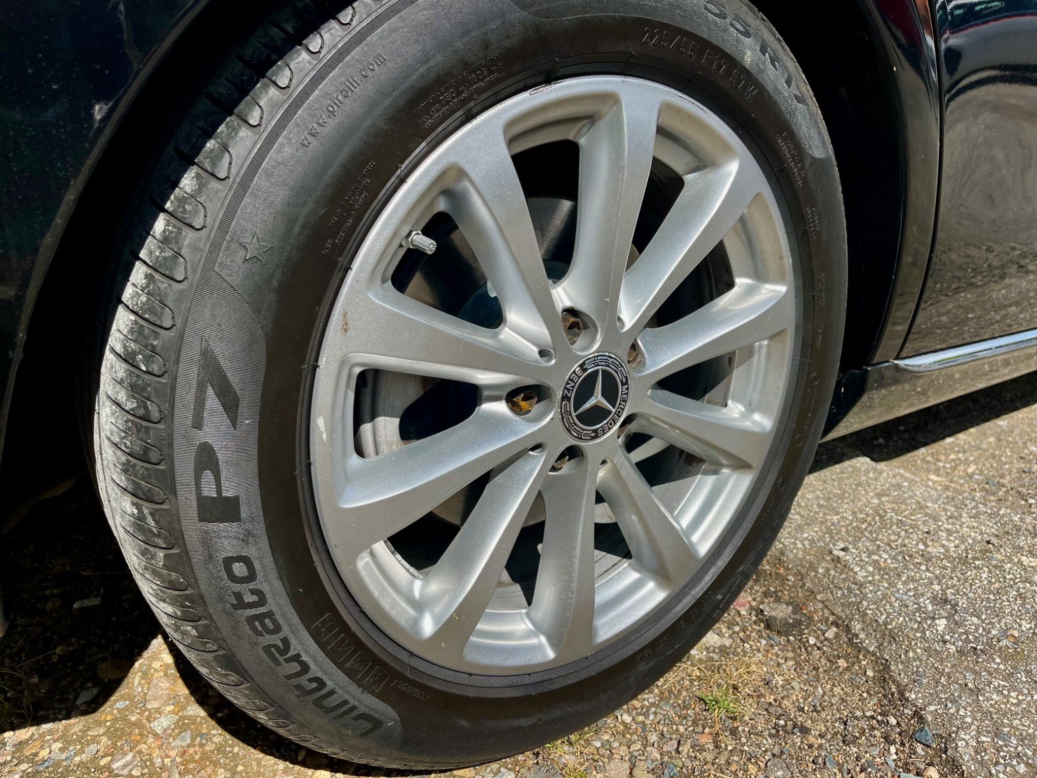 Mercedes-Benz Třídy E, 220d Avantgarde T - fotka 5