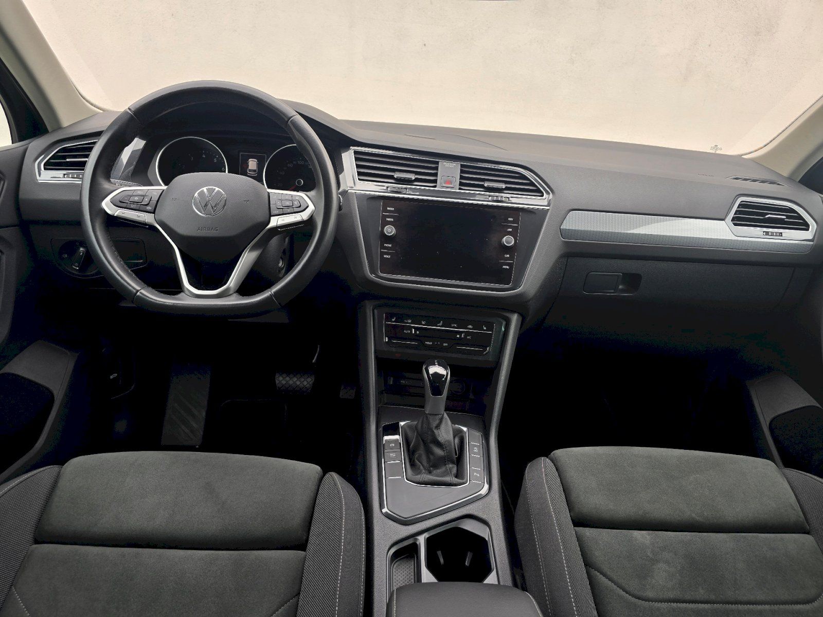 Volkswagen Tiguan, 1,5TSI 110KW DSG LIFE - fotka 5