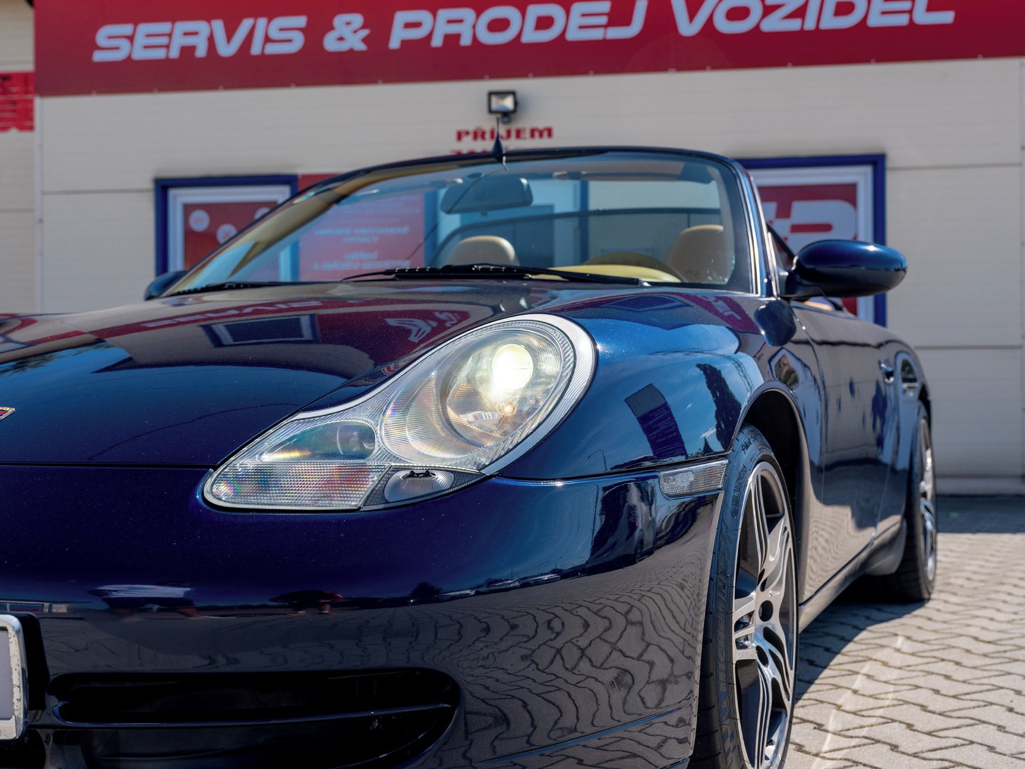 Porsche 911, Carrera 4 cabrio,+hardtop - fotka 4