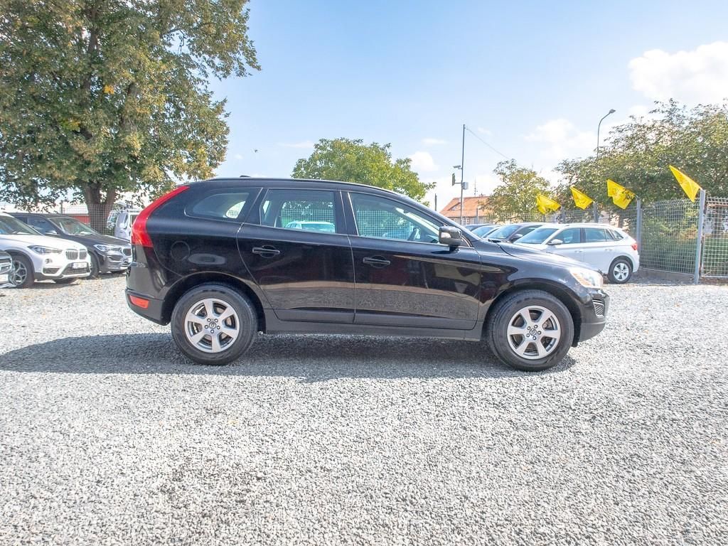 Volvo XC60, 2.0D 120KW man – KM CEBIA - fotka 4