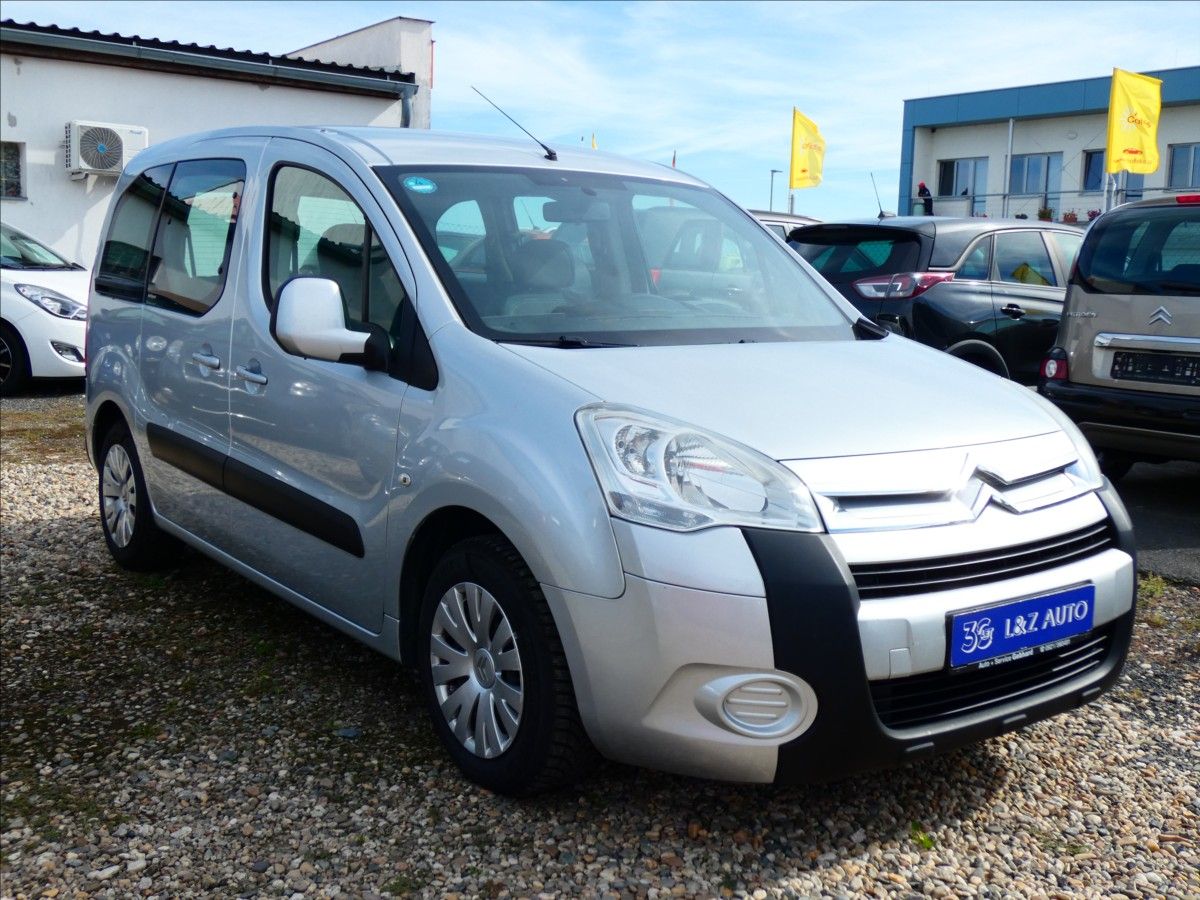 Citroën Berlingo, 1,6 i MULTISPACE - fotka 3
