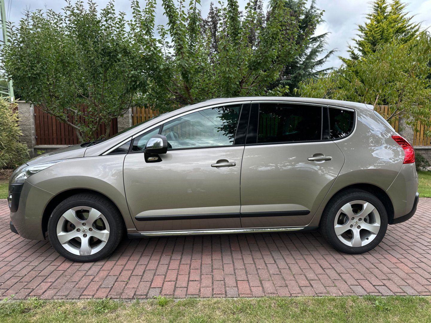 Peugeot 3008, 1.6Thp 115kw - fotka 4