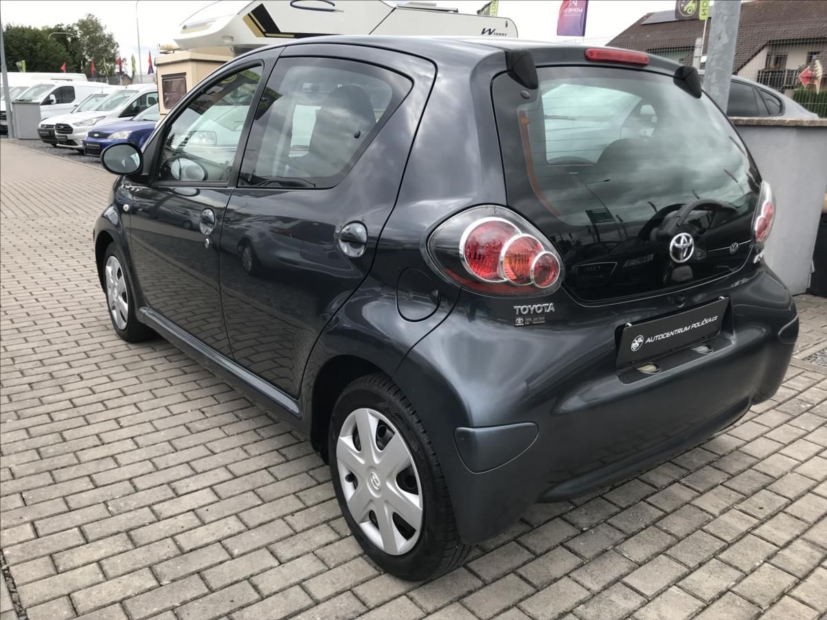 Toyota Aygo, 1,0 - fotka 5