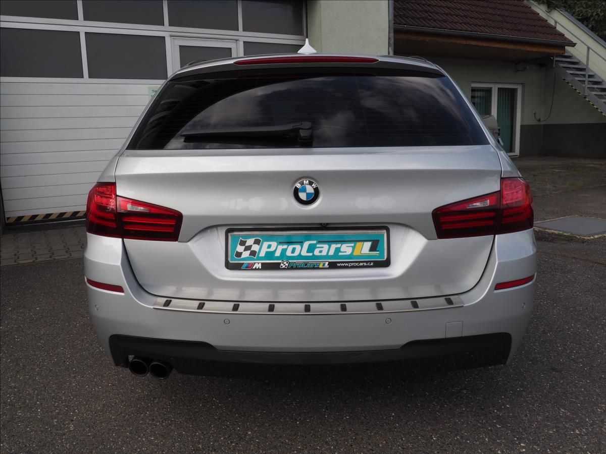 BMW Řada 5, 3,0 530d xDrive  M paket - fotka 5