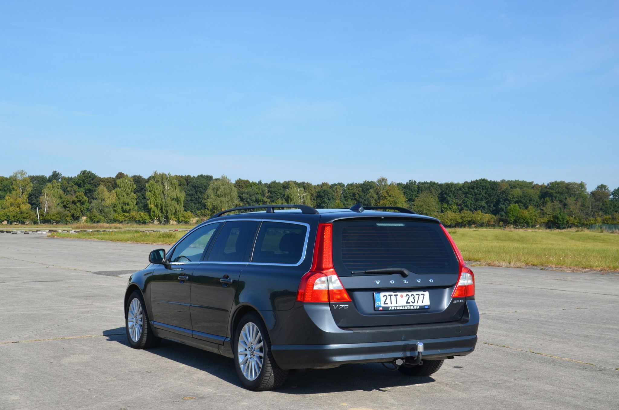Volvo V70 - fotka 4