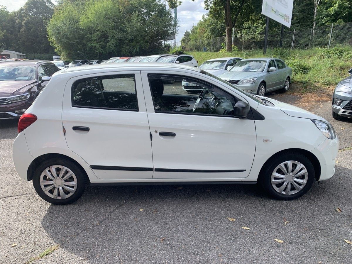 Mitsubishi Space Star, 1,0 i - fotka 4
