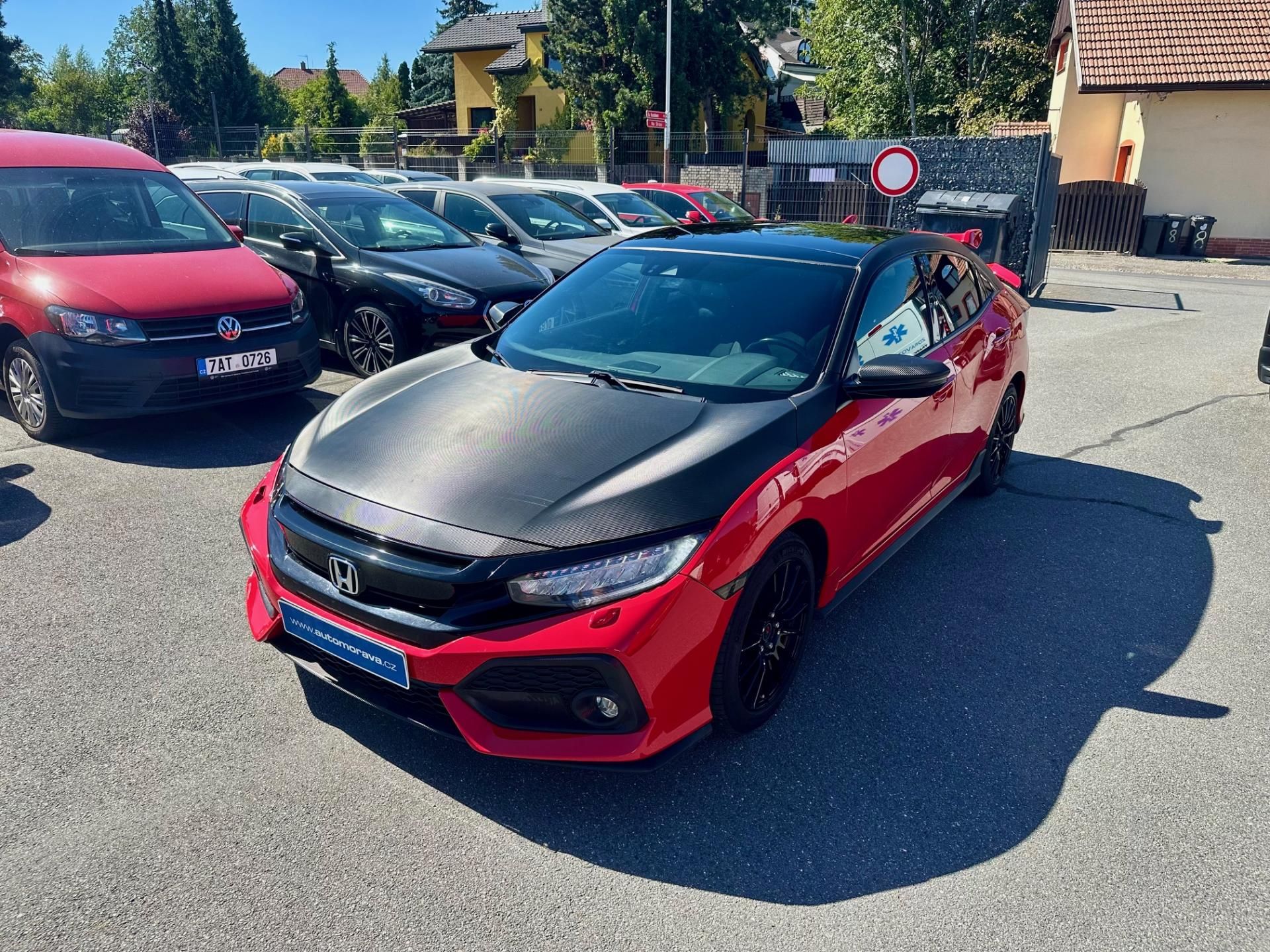 Honda Civic, 1.5i VTEC Turbo Sport-line - fotka 2