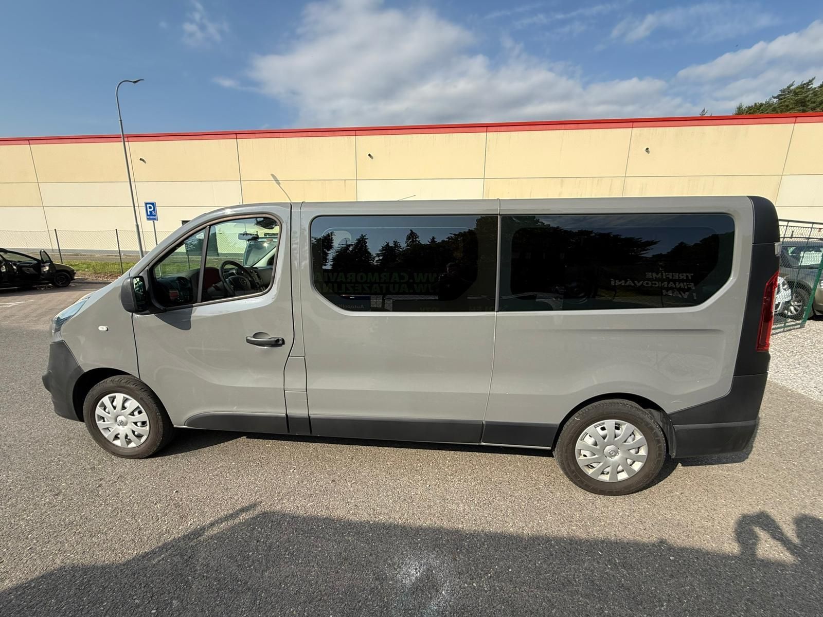 Opel Vivaro, 1,6 CDTI BITURBO - 9 míst - fotka 6