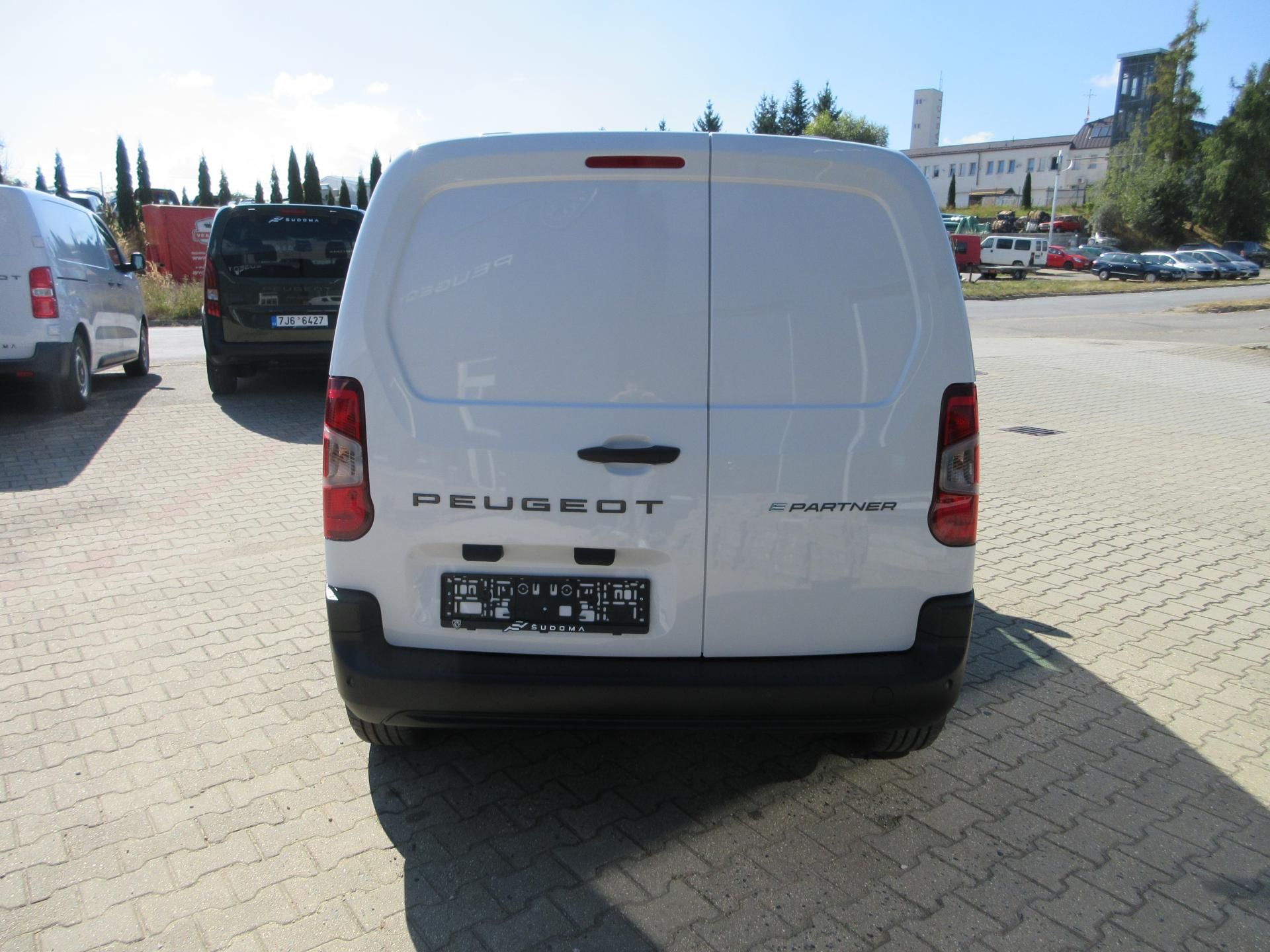 Peugeot Partner, FurgonL1 Electric 100kW 50kWh - fotka 6