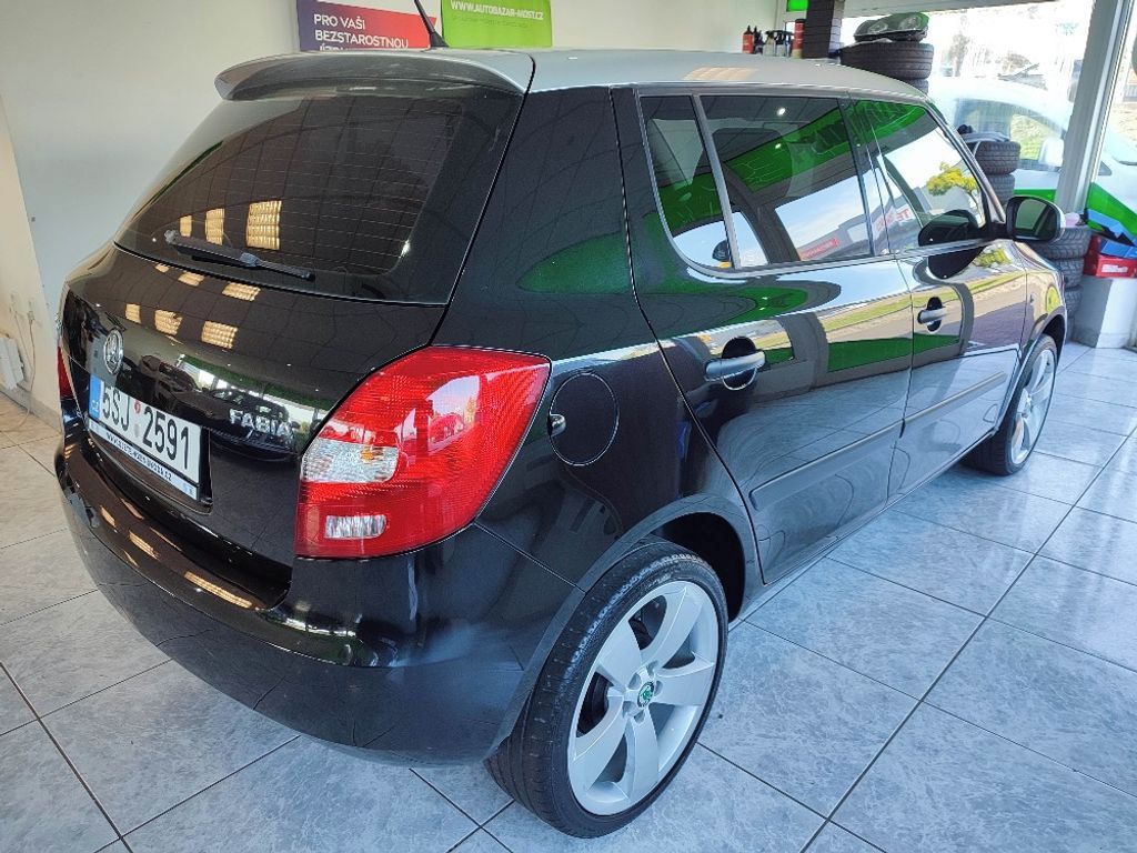 Škoda Fabia, 1.2HTP 44KW SPORTLOOK - fotka 4