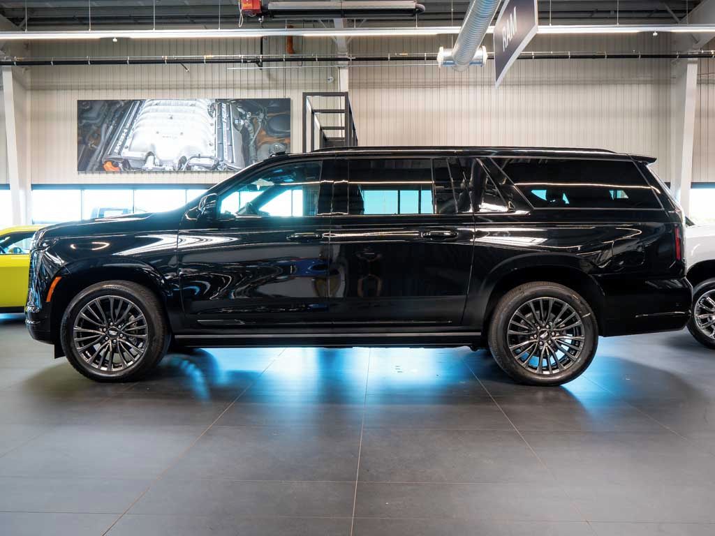 Cadillac Escalade, 6.2 ESV Sport Platinum 2025 - fotka 2