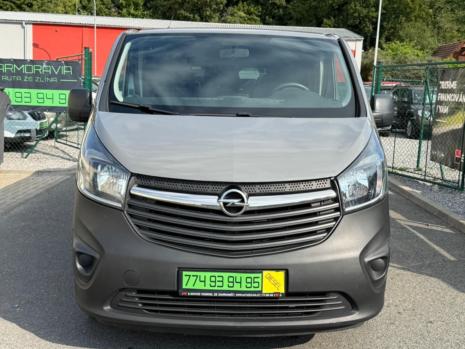 Opel Vivaro, 1,6 CDTI BITURBO - 9 míst - fotka 2