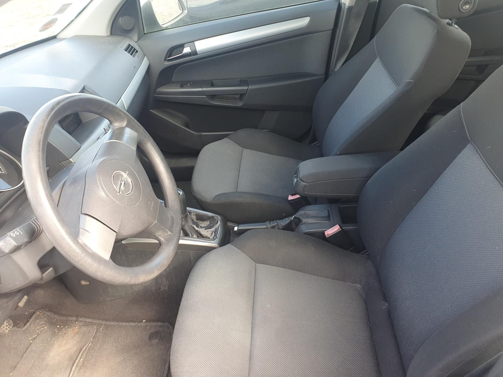 Opel Astra, 1.7CDTI,59KW,Servisní kniha - fotka 6