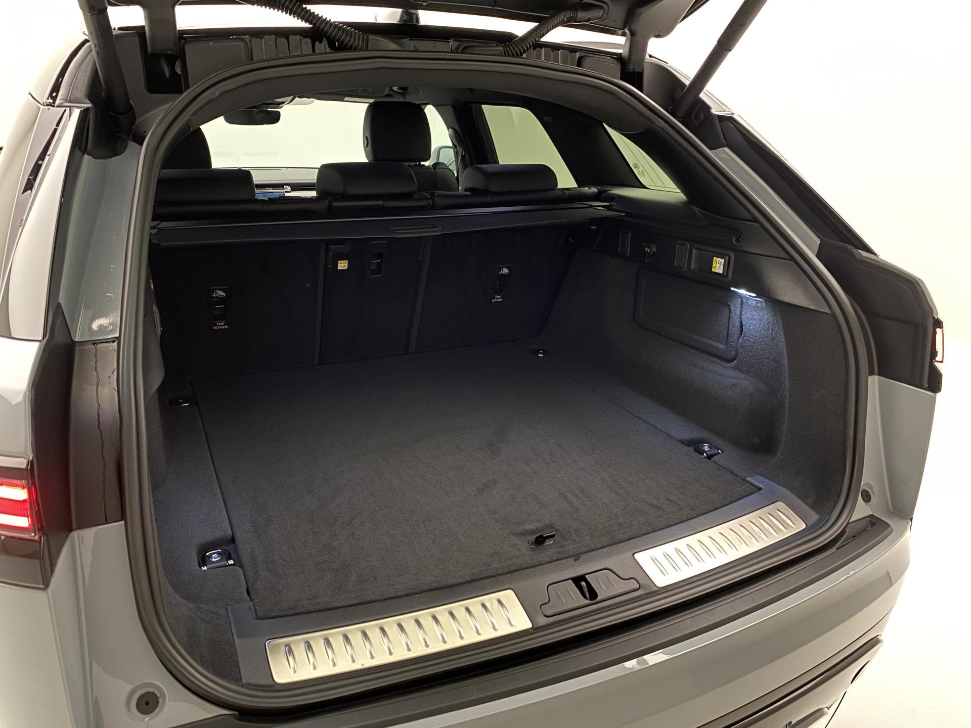 Land Rover Range Rover Velar, D300 DYNAMIC SE AUT AWD - fotka 6