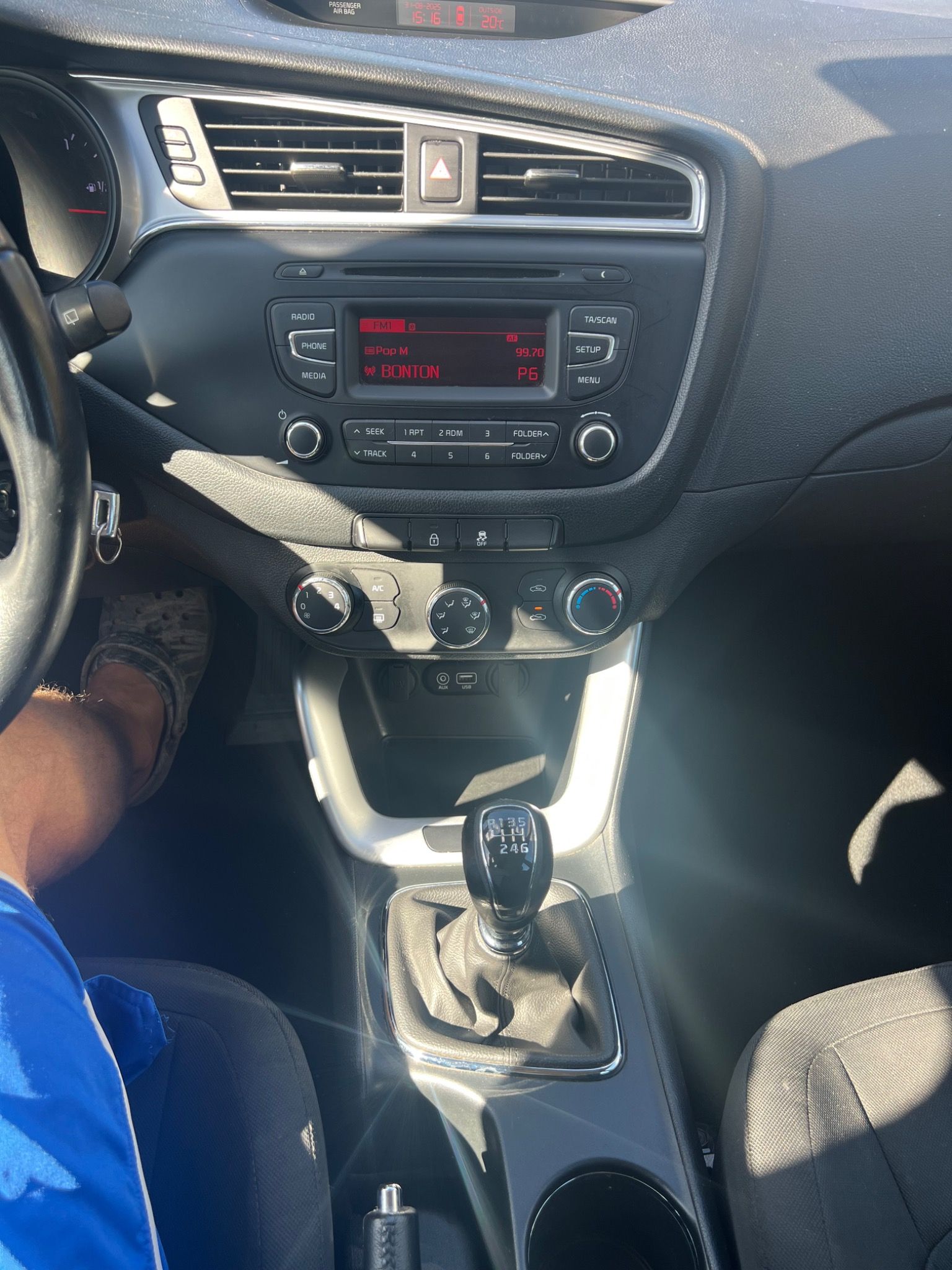 Kia Cee´d, 1,6 CRDI, klima, tempomat - fotka 5