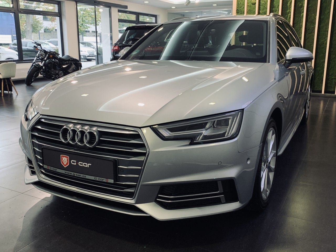 Audi A4 Avant, 40 g-tron S-line - CNG - fotka 5