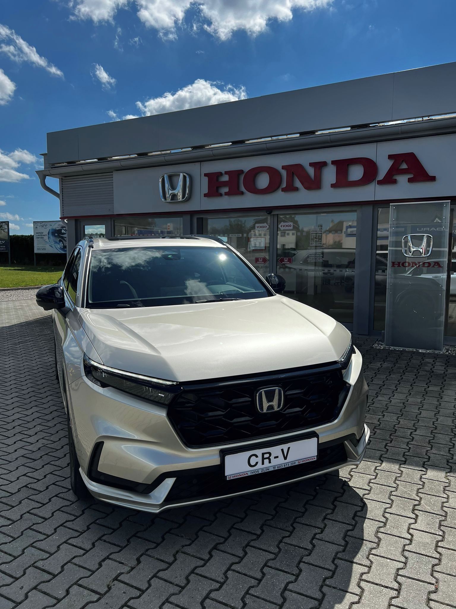 Honda CR-V, 2,0 e:PHEV ADVANCE TECH - fotka 2