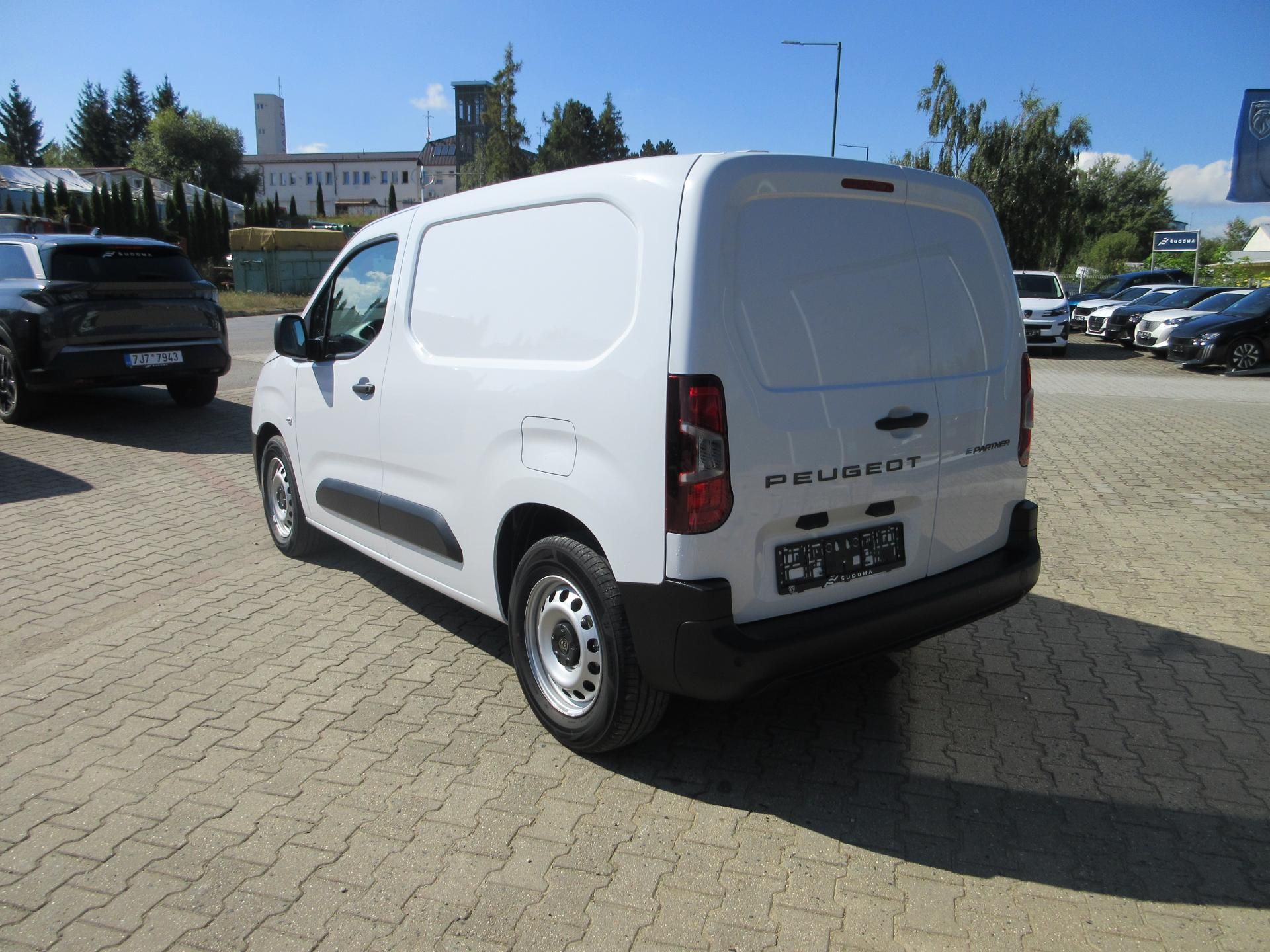 Peugeot Partner, FurgonL1 Electric 100kW 50kWh - fotka 5