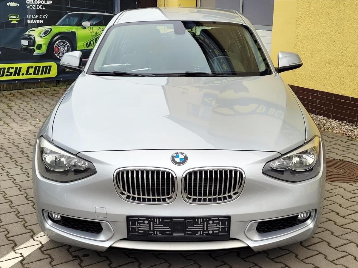 BMW Řada 1, 118d 105kW Urban SERV.KN - fotka 2
