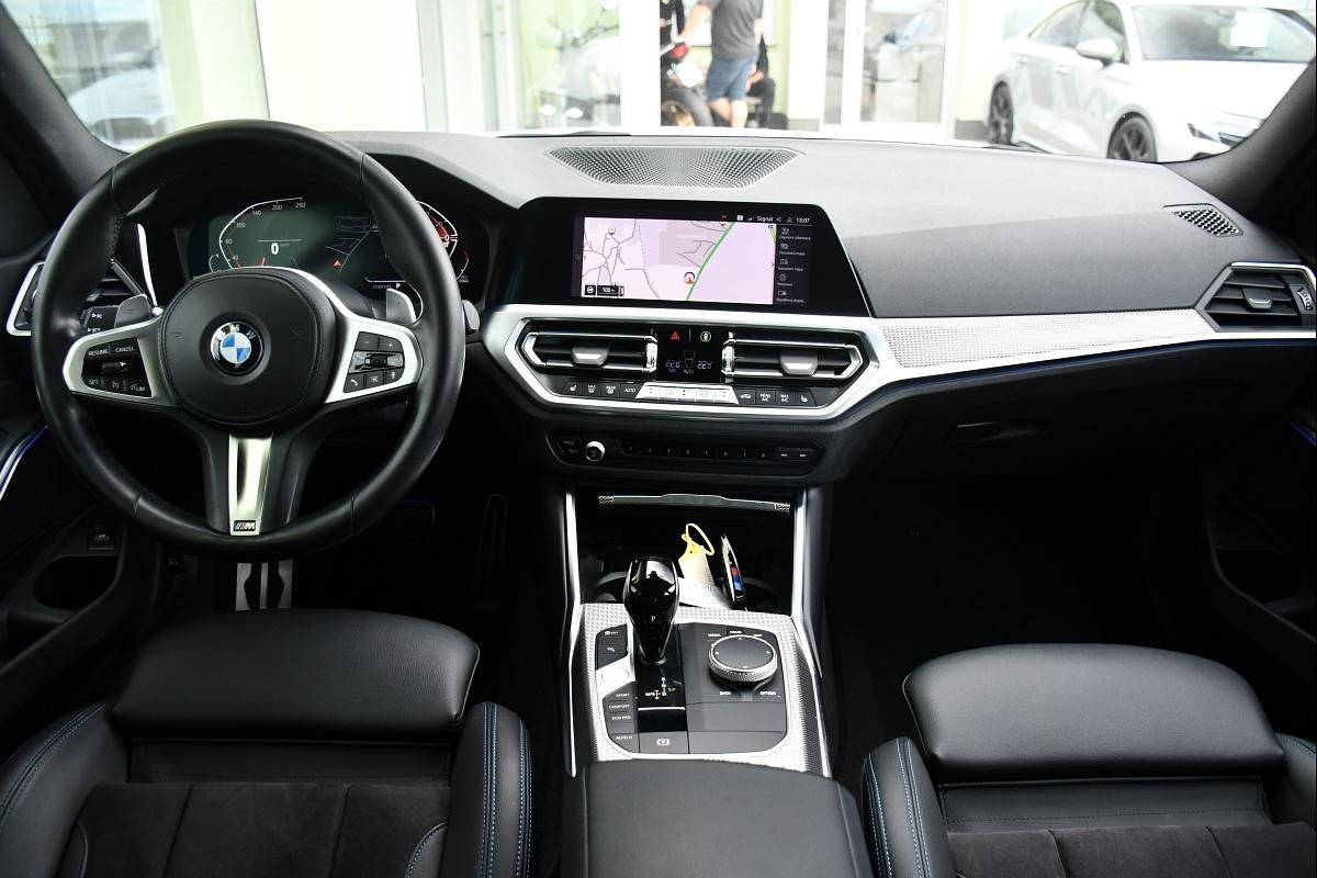 BMW Řada 3, 320d xDrive M-SPORT 1M ČR - fotka 5