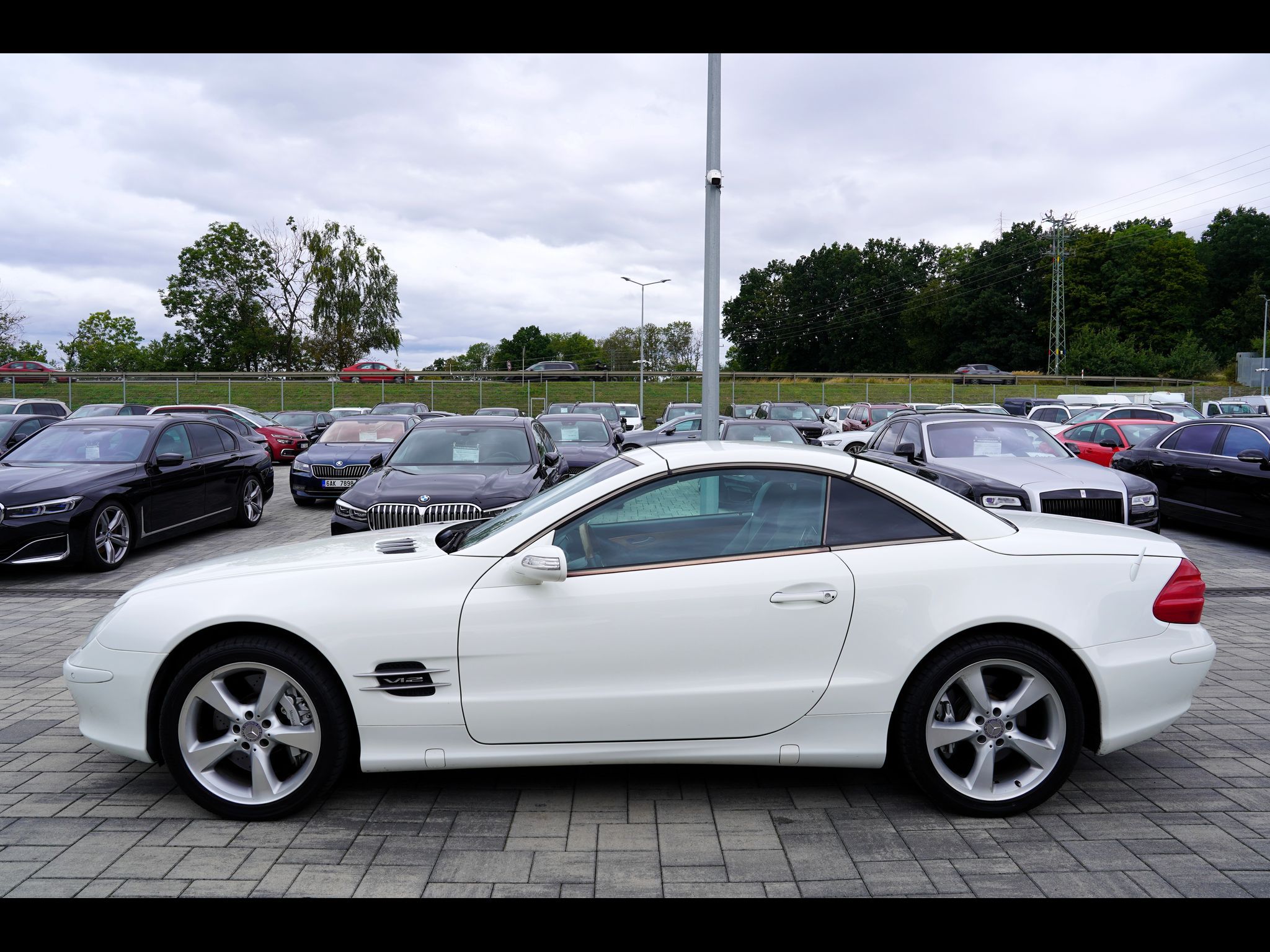 Mercedes-Benz SL, SL 600, V12, 500PS, 80.000km - fotka 3