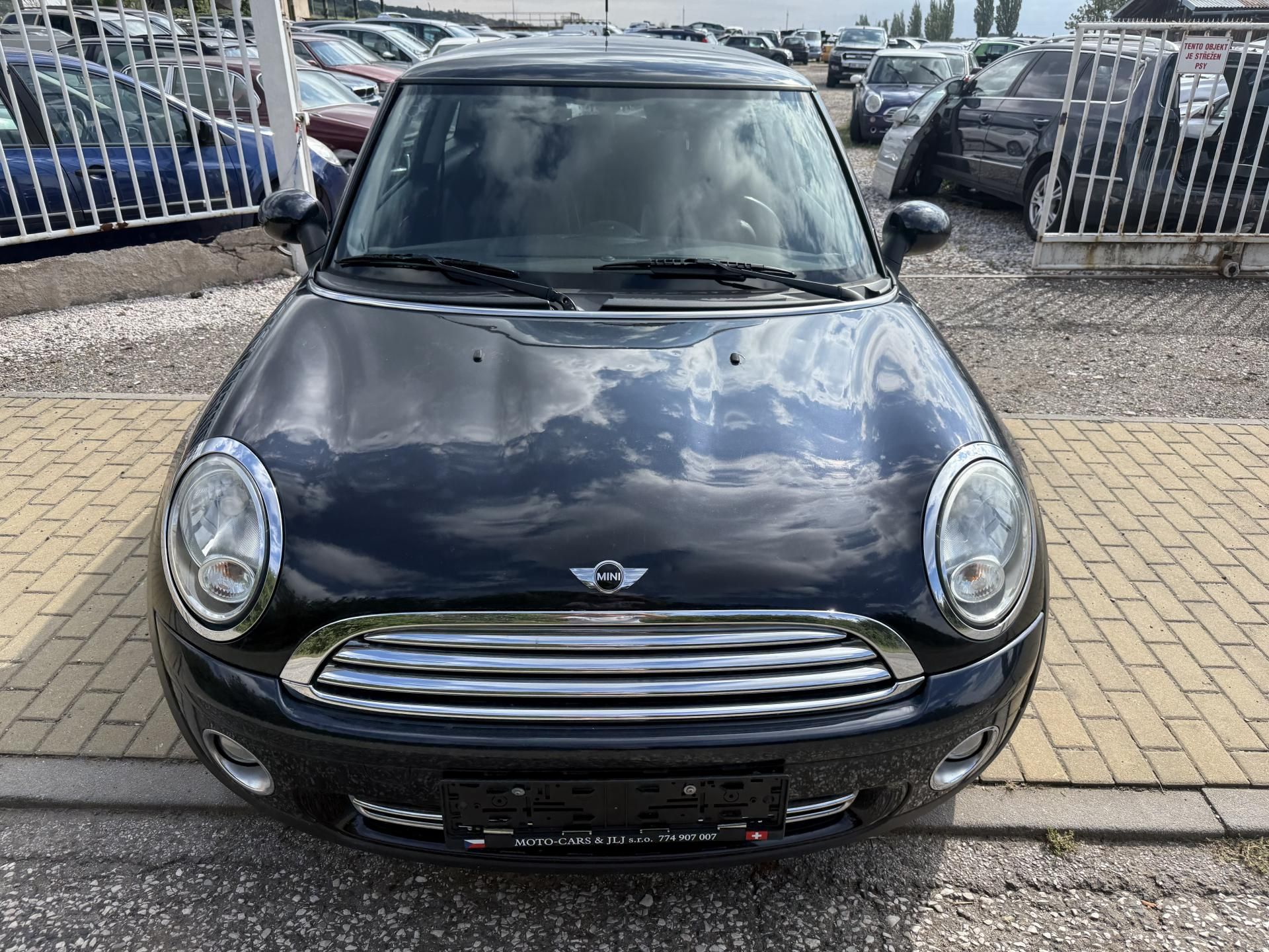 Mini Cooper - fotka 4