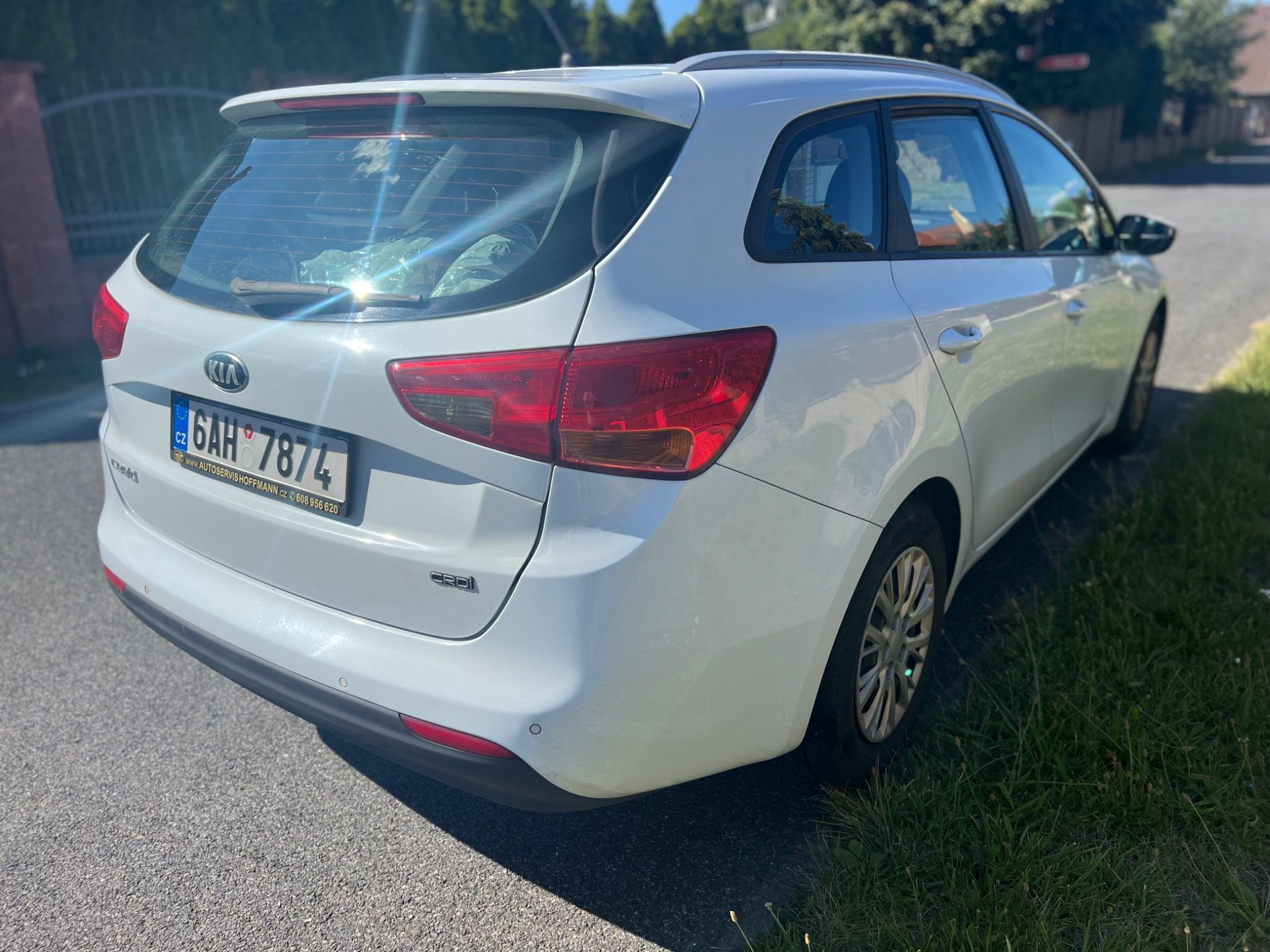 Kia Cee´d, 1,6 CRDI, klima, tempomat - fotka 3