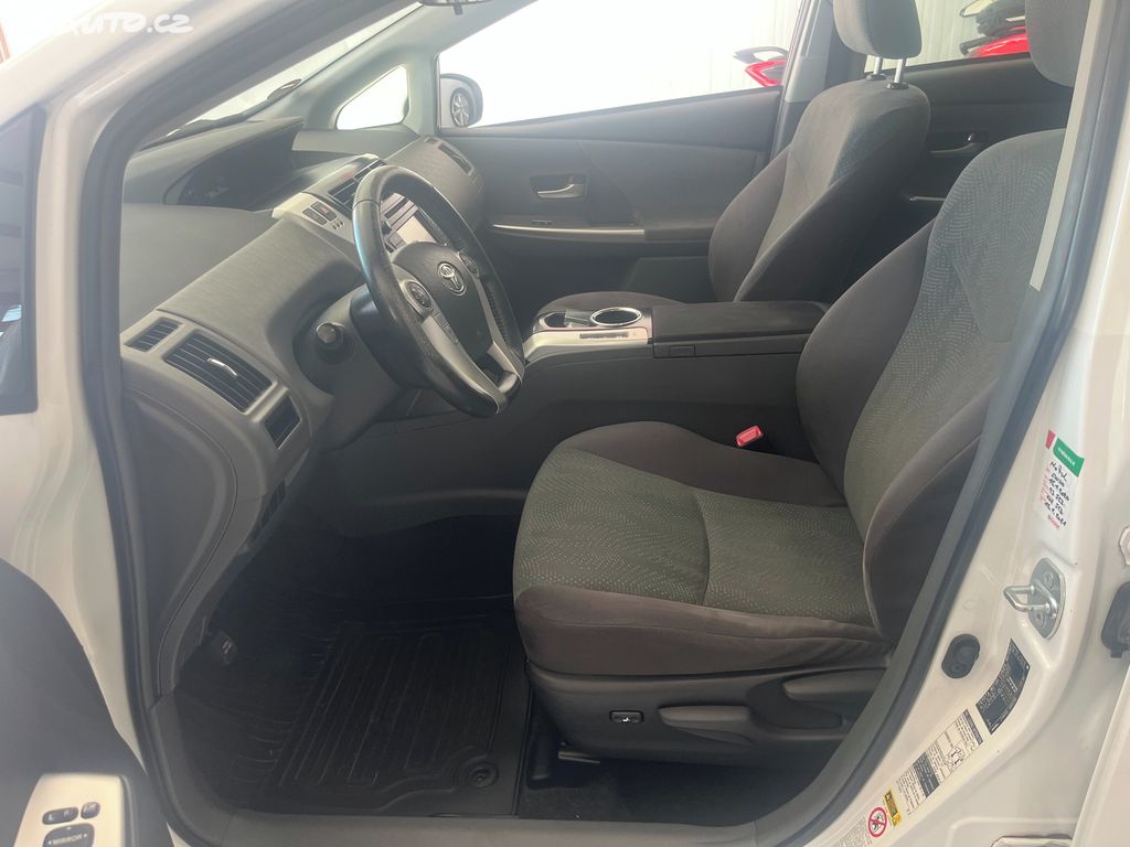 Toyota Prius, fotka 30
