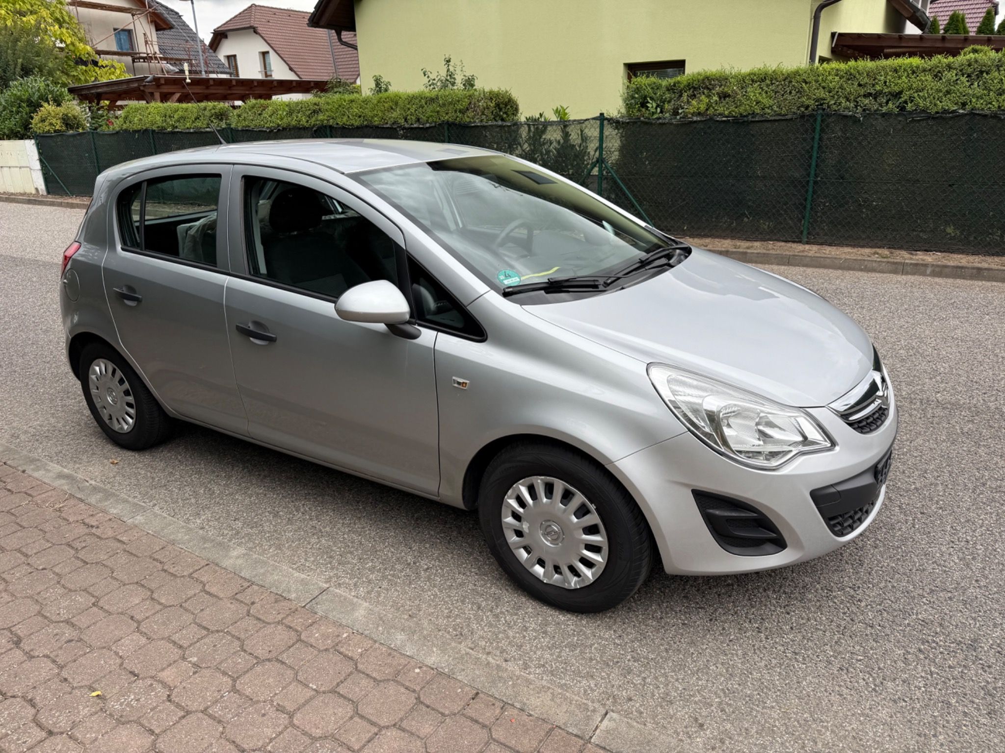 Opel Corsa, 1,2i Nová STK klima zimáky - fotka 3
