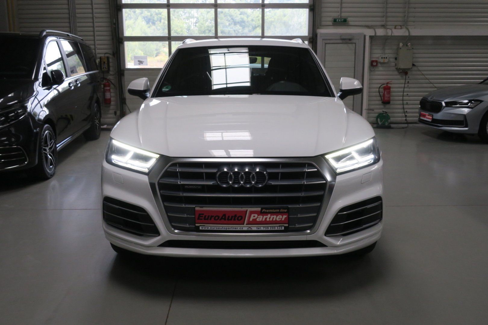 Audi Q5, 3,0 TDI 210 KW Quattro  S-line - fotka 6