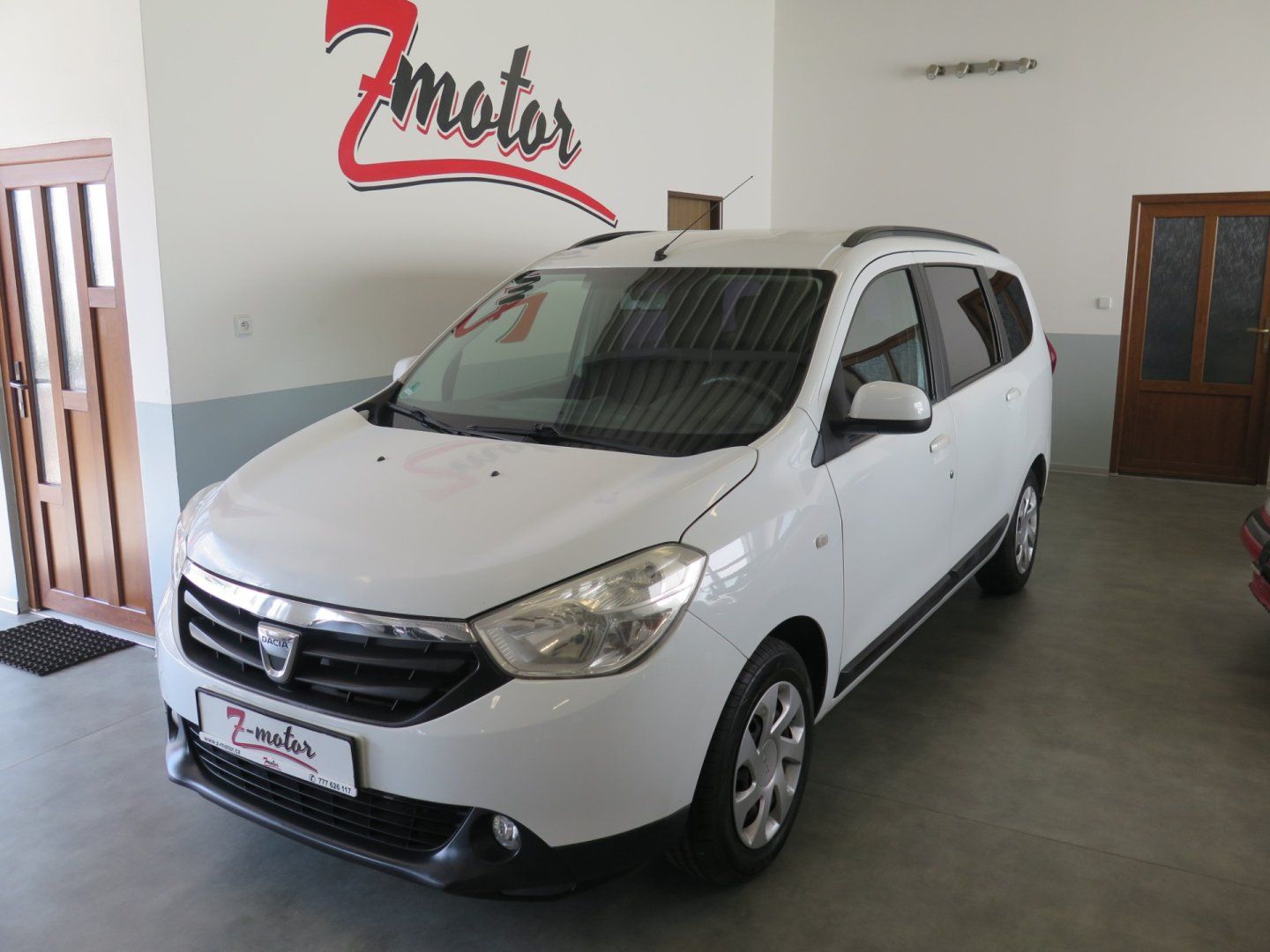 Dacia Lodgy, 1.6 61kW,klima,výhřev,navi
