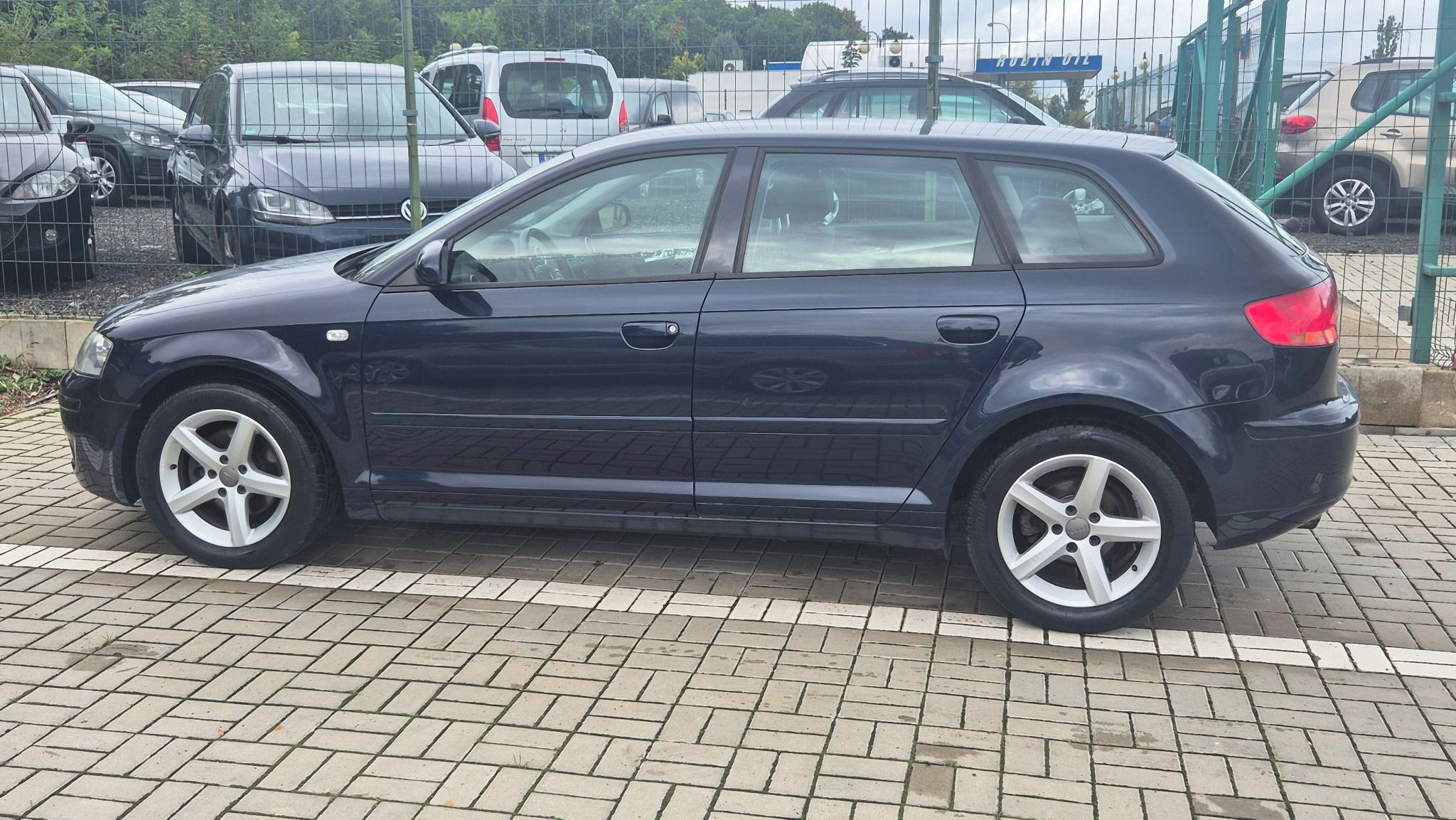 Audi A3, 2.0i SPORTBACK WEBASTO - fotka 5