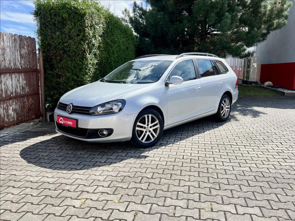 Volkswagen Golf, 1,6 TDI  HIGHLINE*DSG*ZÁRUKA - fotka 2