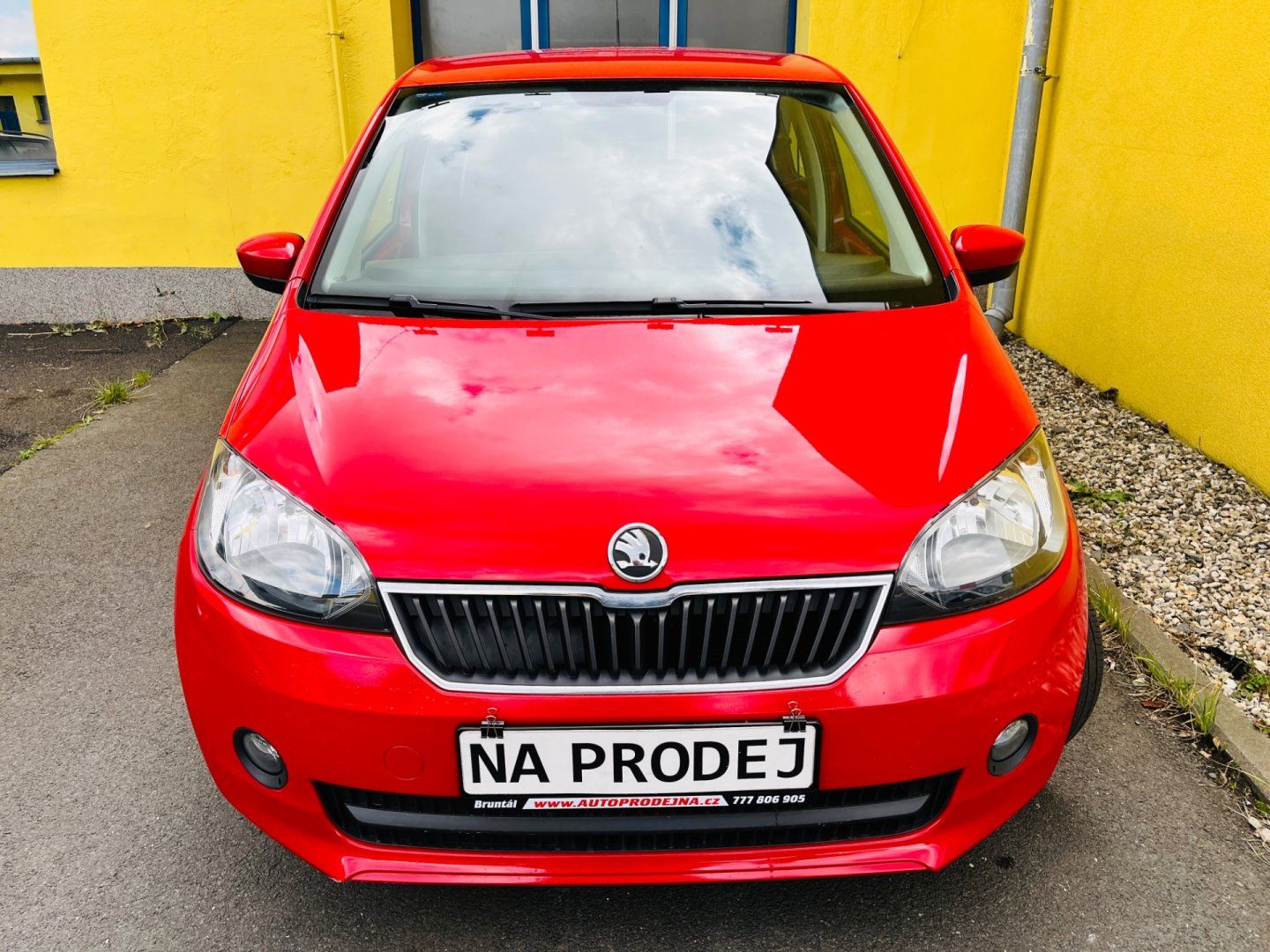 Škoda Citigo, 1.0 i BENZÍN NAJ JEN 77 TIS KM - fotka 2