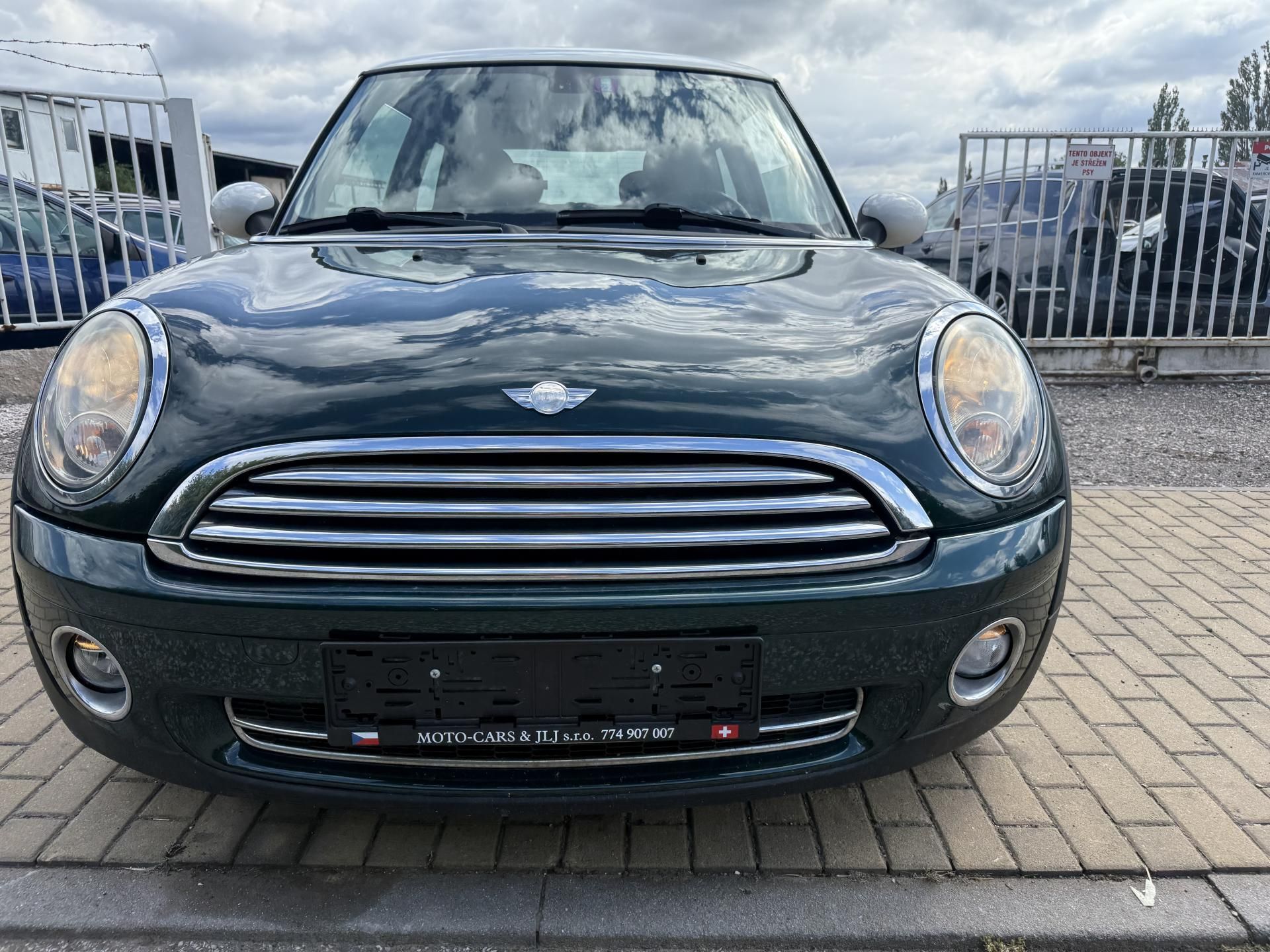 Mini Cooper, 1.6 88kw - fotka 2