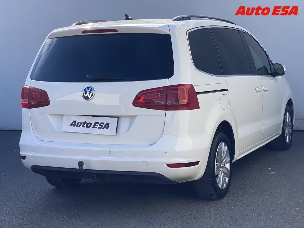 Volkswagen Sharan, 2.0 TDi,Comfortline,DSG - fotka 4
